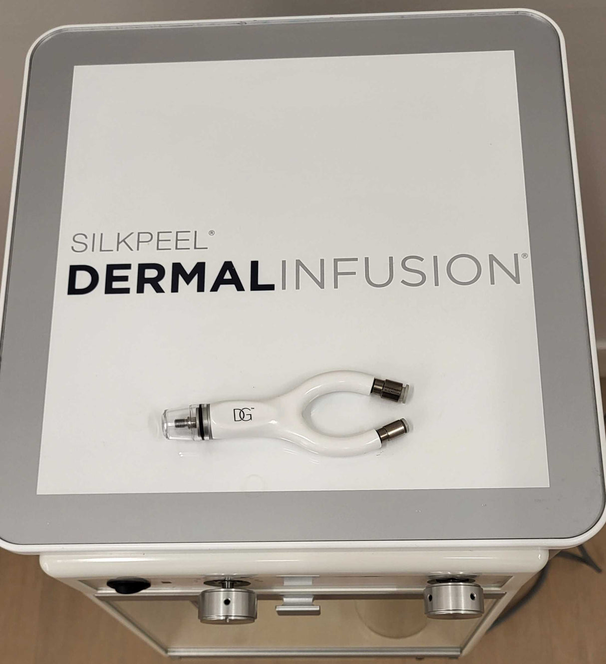 Envy Medical DermalInfusion (SilkPeel DiamondGlow)