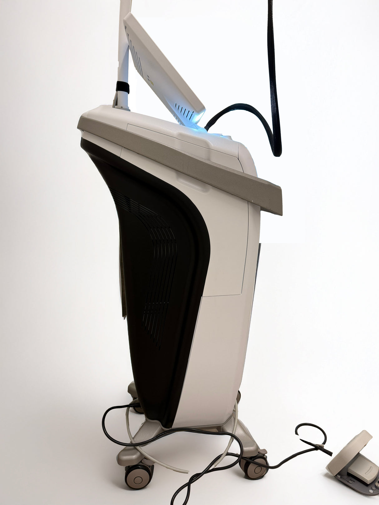 2025 Acclaro UltraClear AS-WB-00055 w/Smoke Evacuator