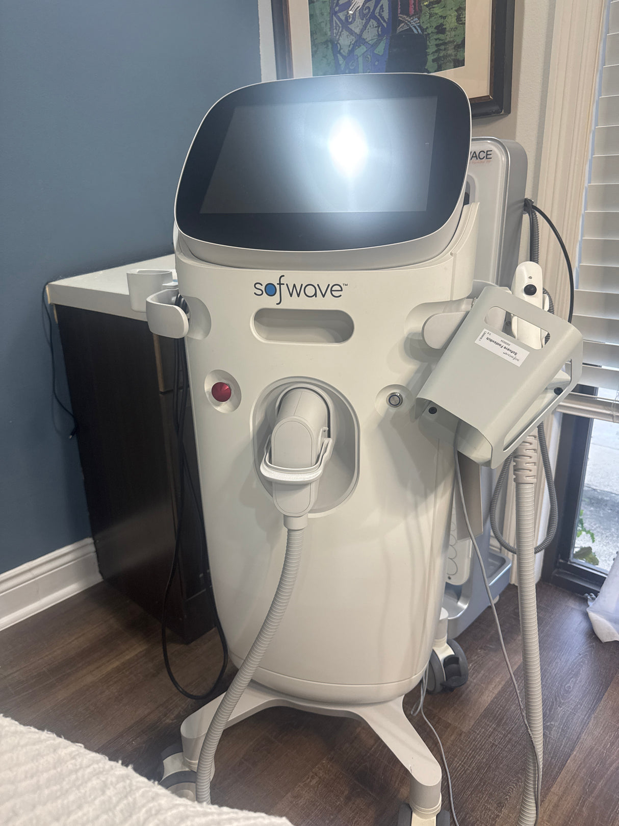 2022 Sofwave – Including 14k+ Treatment Cycles w/Training & Warranty