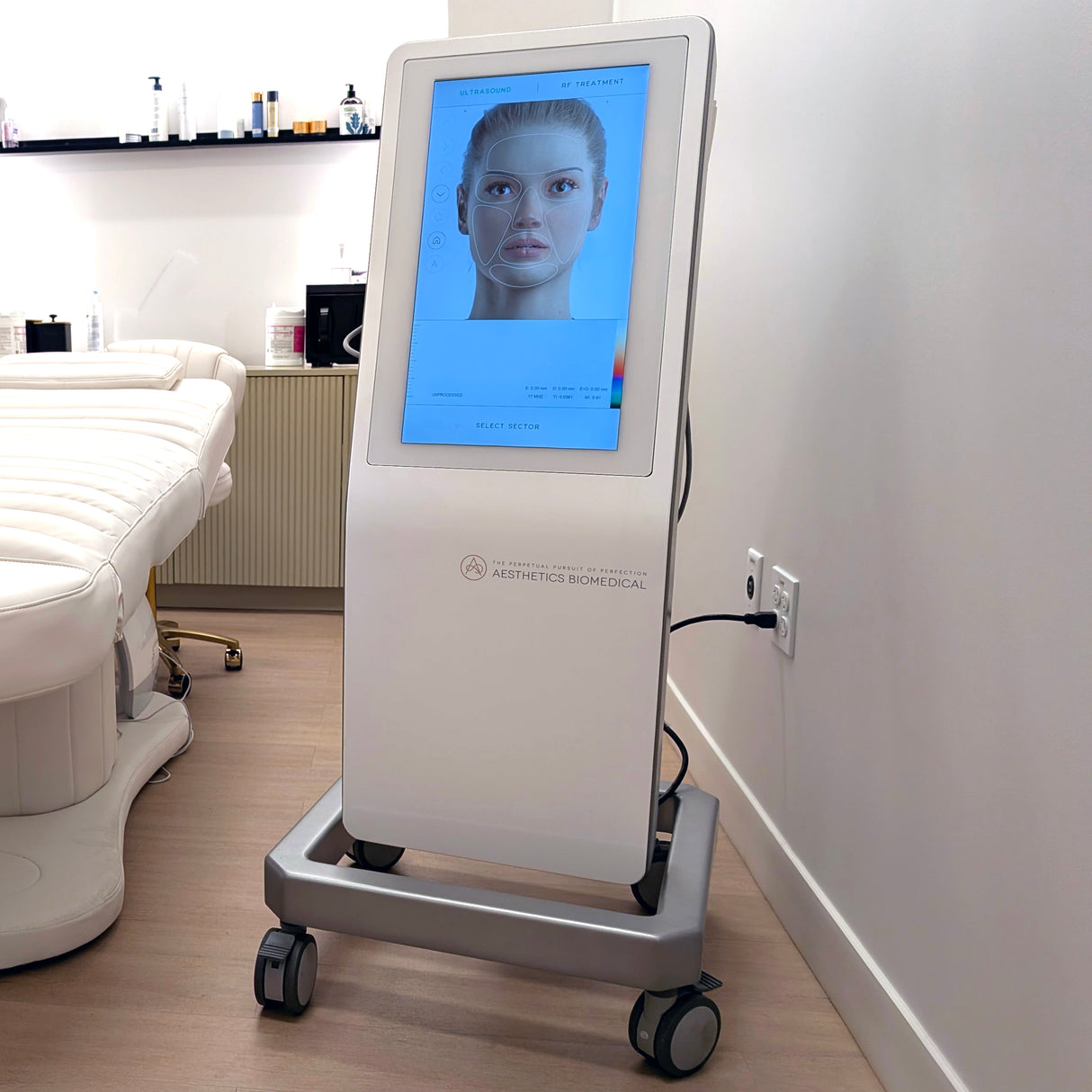 2023 Vivace Ultra Ultrasound-Guided RF Microneedling Platform Training Included