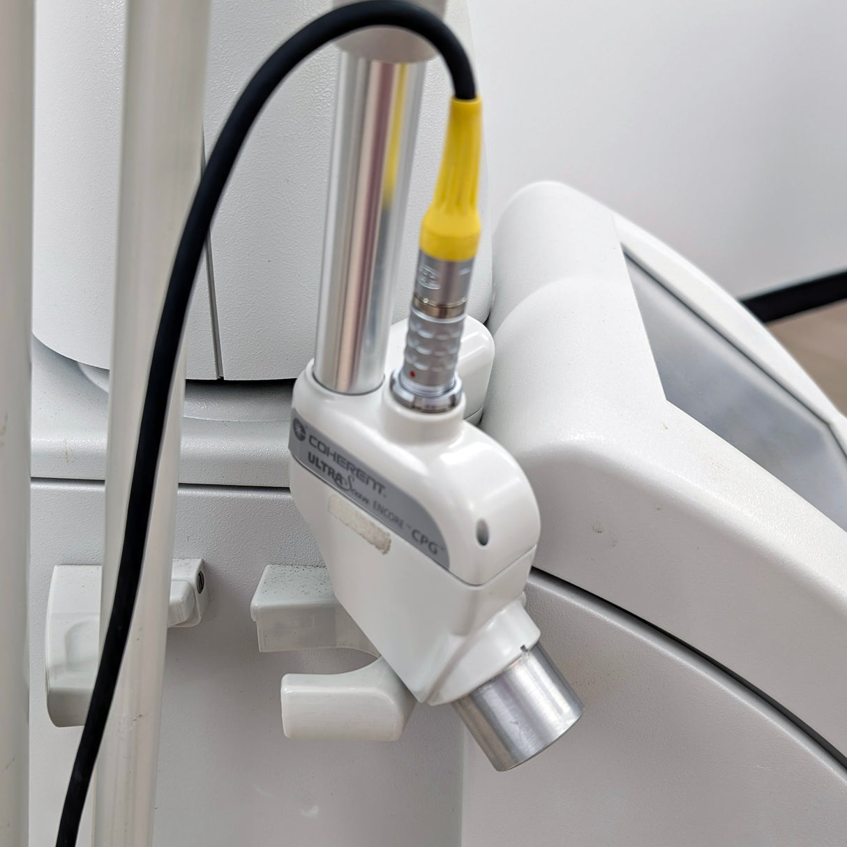 2001 Lumenis Coherent Ultrapulse Encore CO2