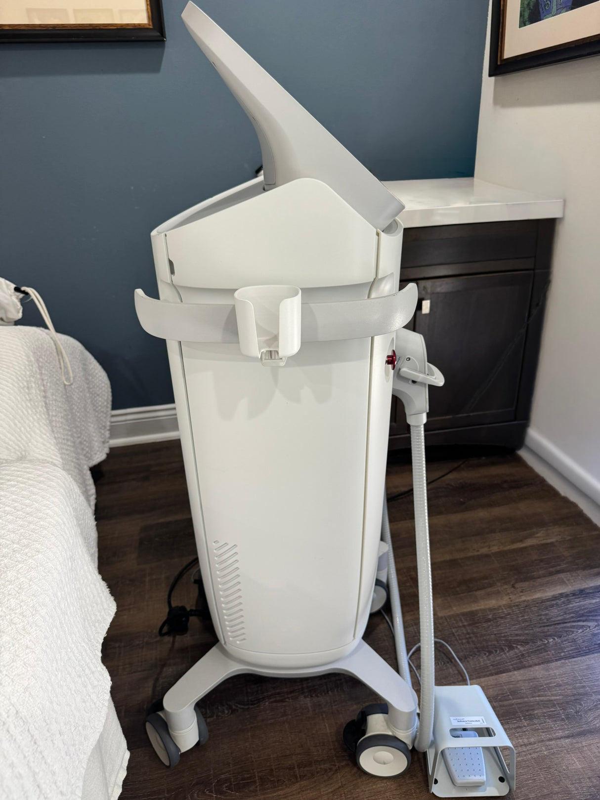 2022 Sofwave – Including 14k+ Treatment Cycles w/Training & Warranty