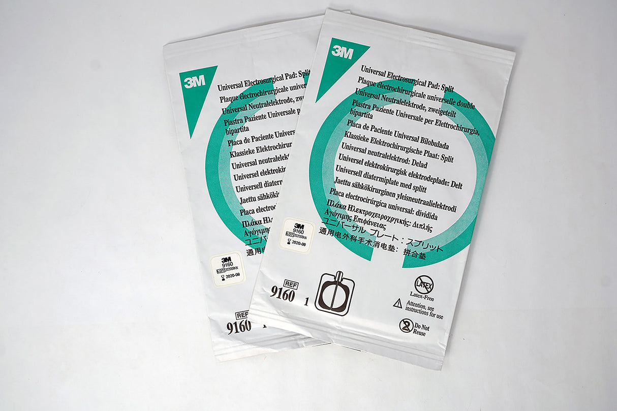 3M Universal Electrosurgical Pad:  Split (VIVRP01)